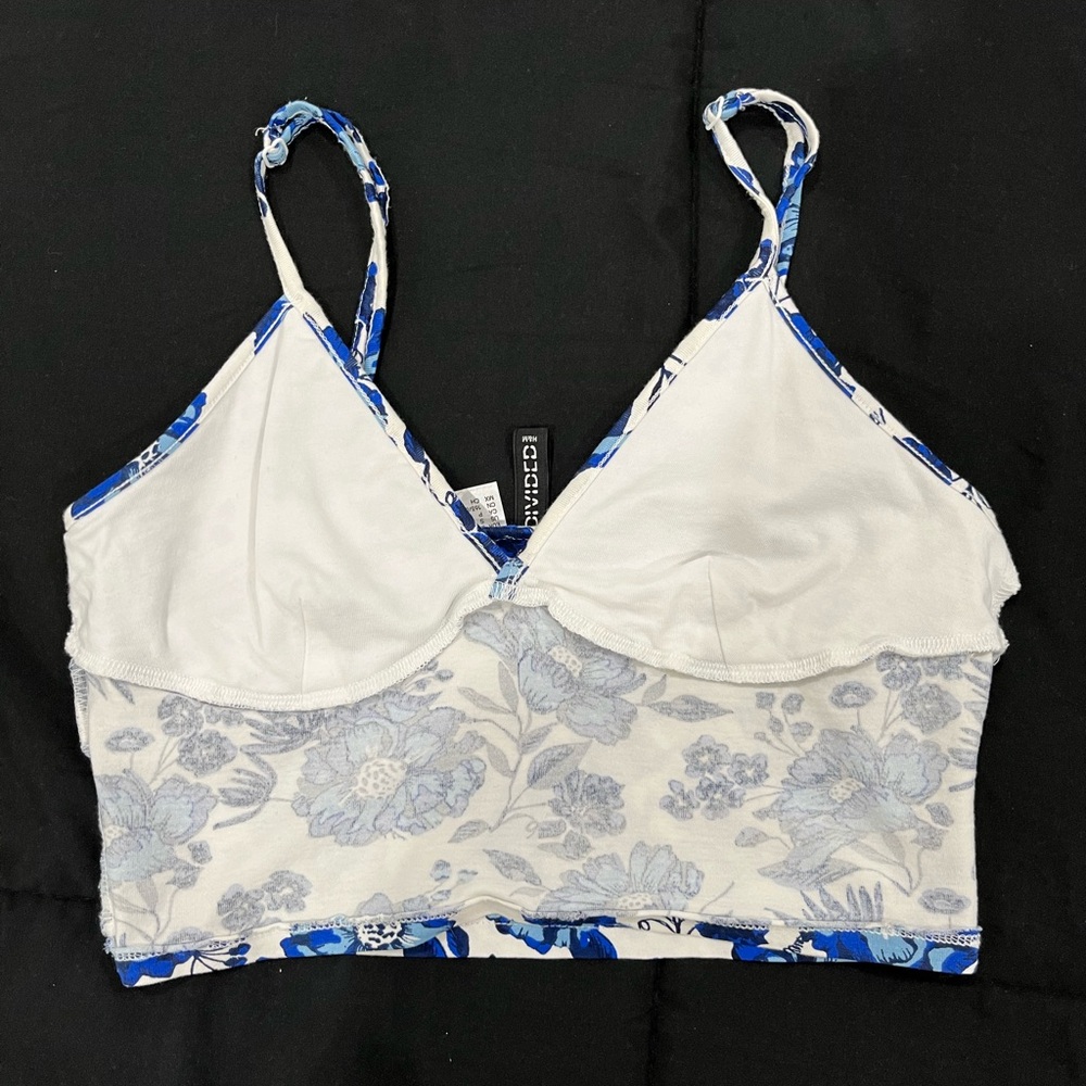Halter top bundle - Picture 6 of 10